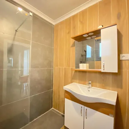 Апартаменты Missafir Outstanding Flat With Stylish Interior Close To Shopping Malls In Sisli *